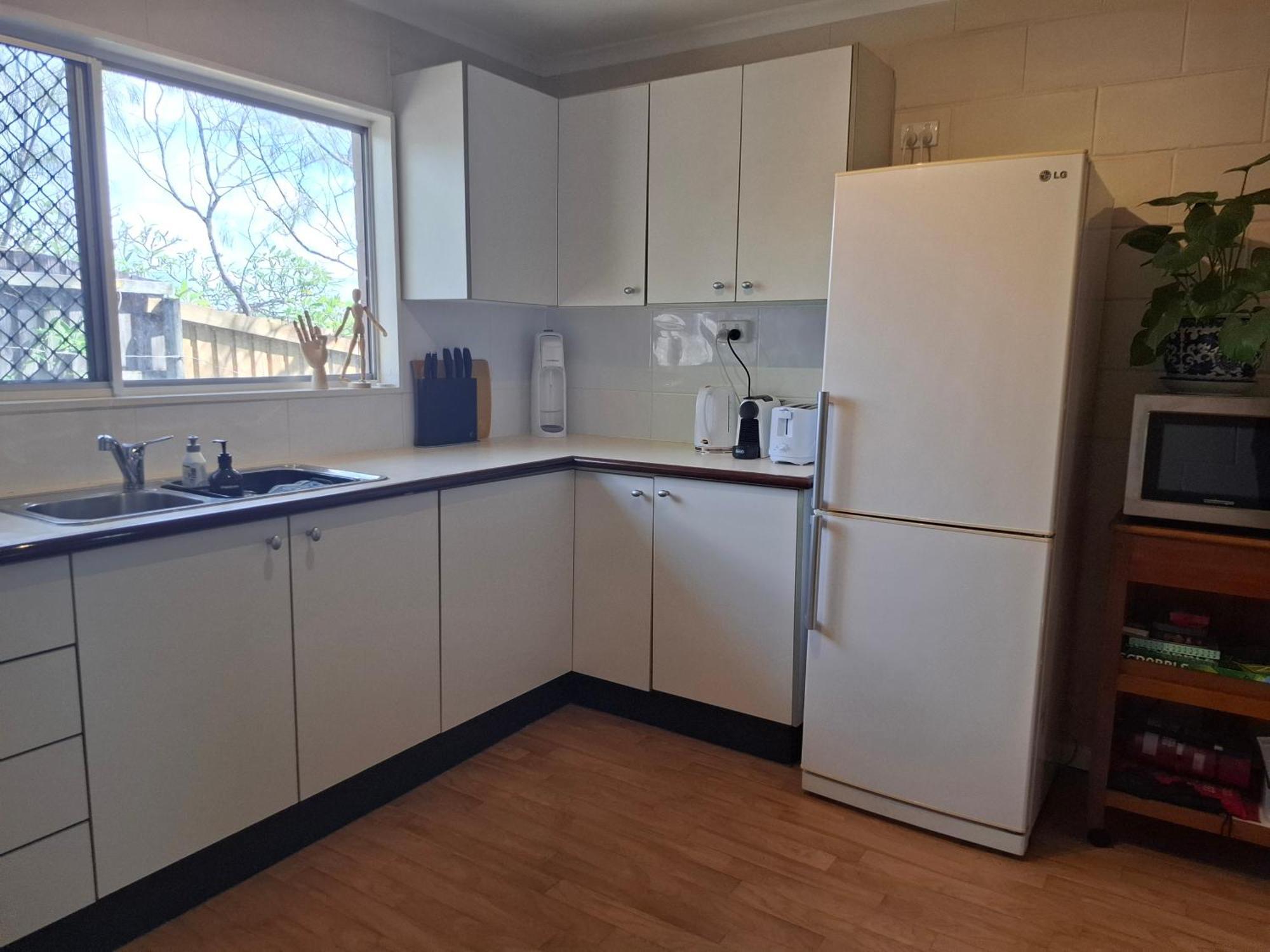 J & Ella'S Holiday House - 1 Bedroom, 1 Bathroom Home Cooktown Exterior photo