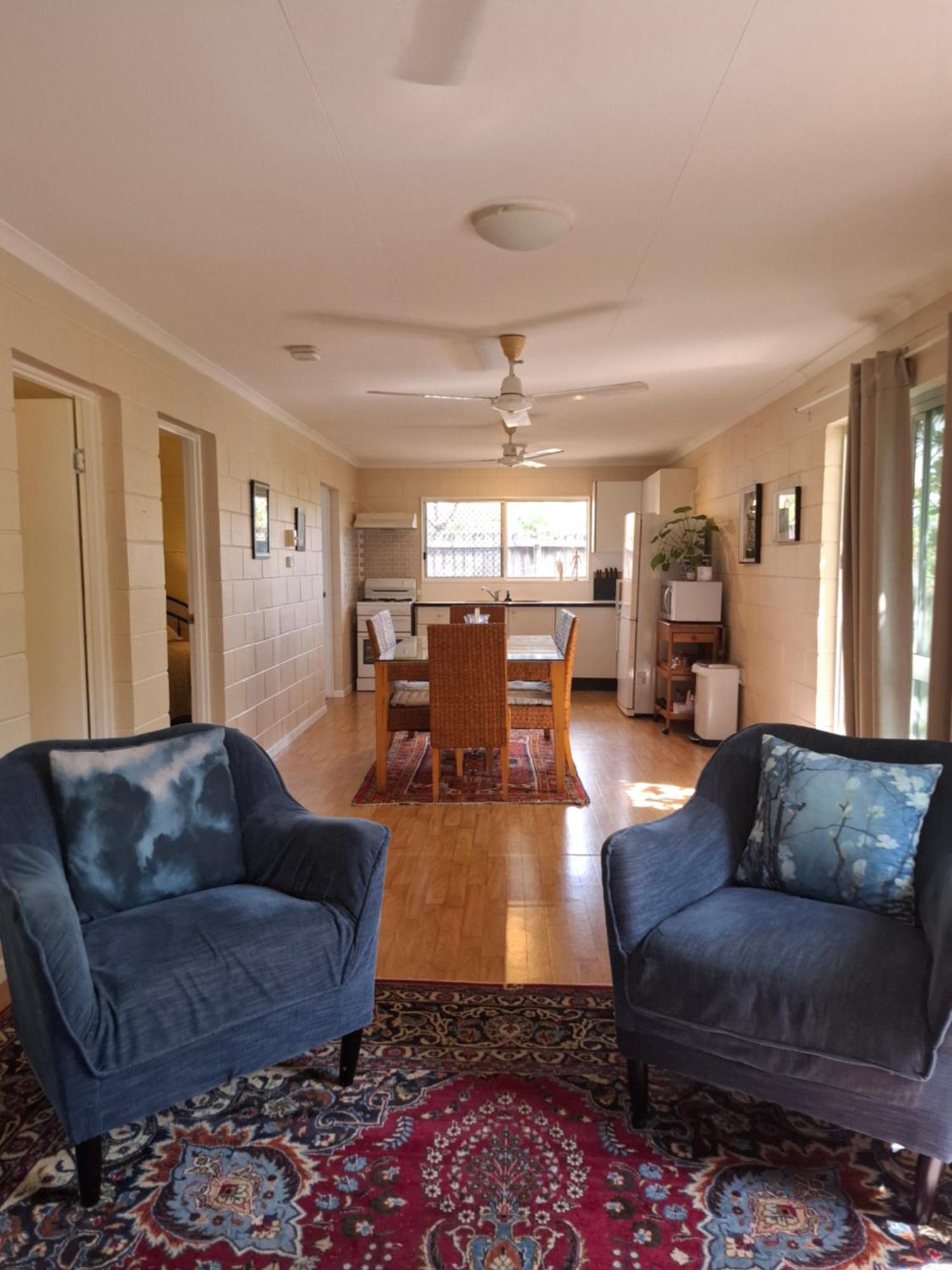 J & Ella'S Holiday House - 1 Bedroom, 1 Bathroom Home Cooktown Exterior photo